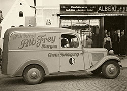 Historischer Lieferwagen der Frey Sofortreinigung